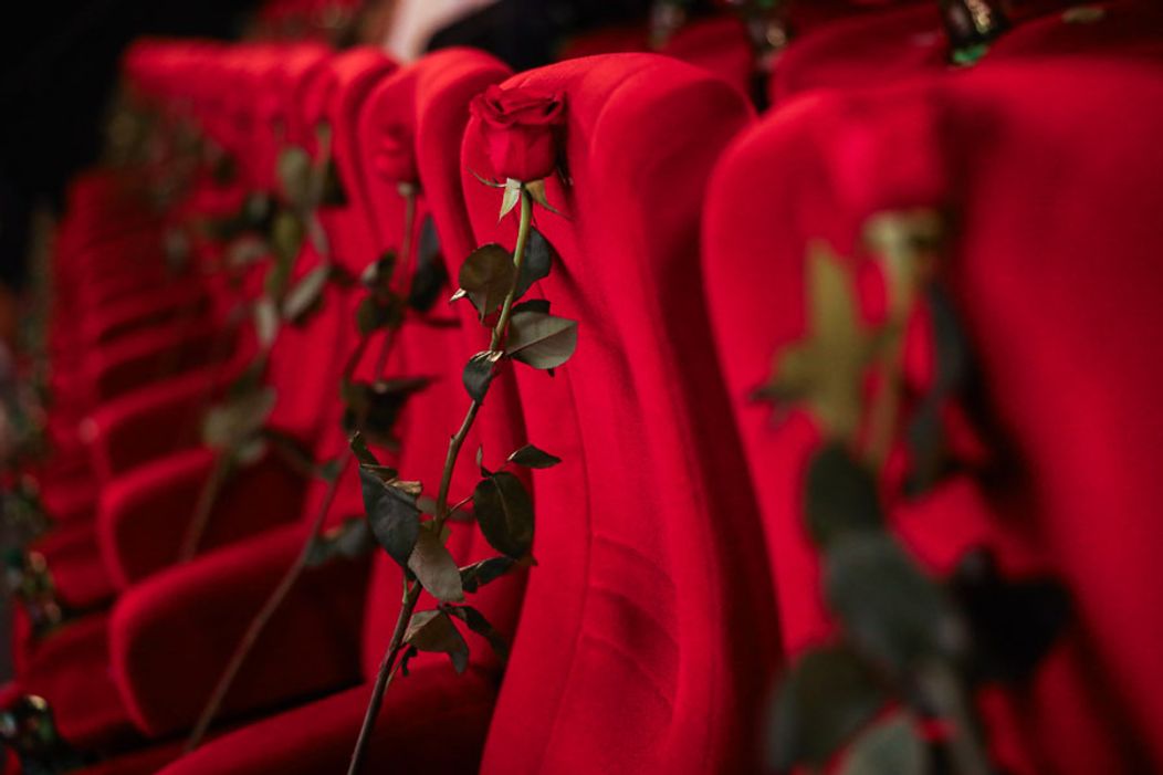 Kino premiéra 1.epizódy Ruže pre nevestu v Bratislave! Dievčatá boli nádherné