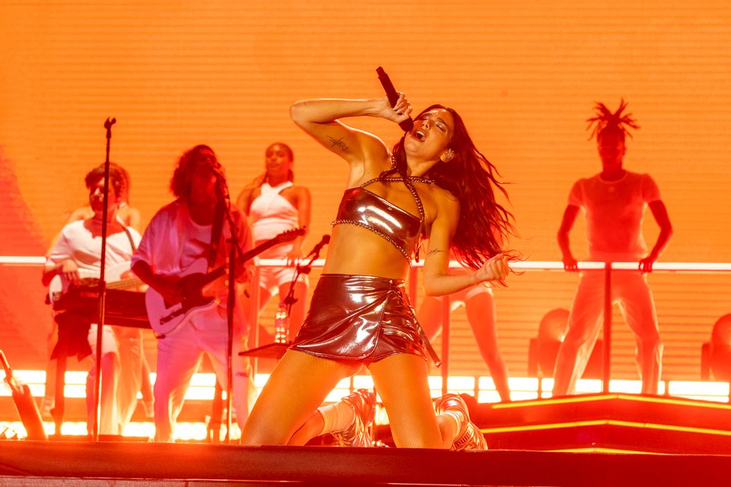 LOVESTREAM festival - Dua Lipa