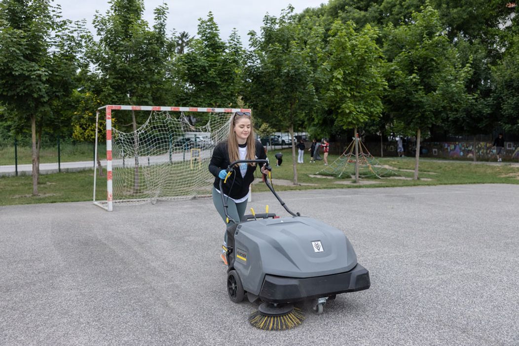 Týždeň pre budúcnosť: Markíza na dobrovoľníckej akcii Naše mesto na ZŠ v Stupave