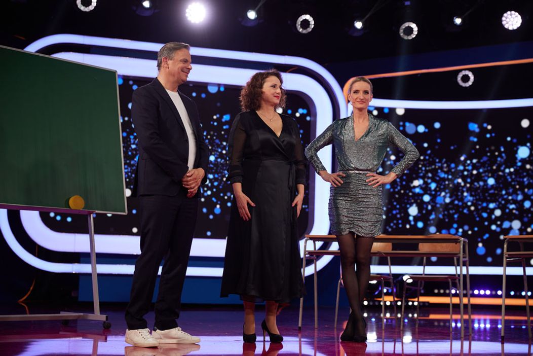 Zábery z premiérovej epizódy šou 2 na 1 so Zuzanou Mauréry