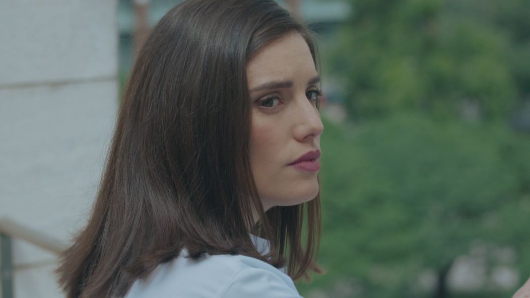 Júlia nedokáže dať Danielovi to, čo chce.