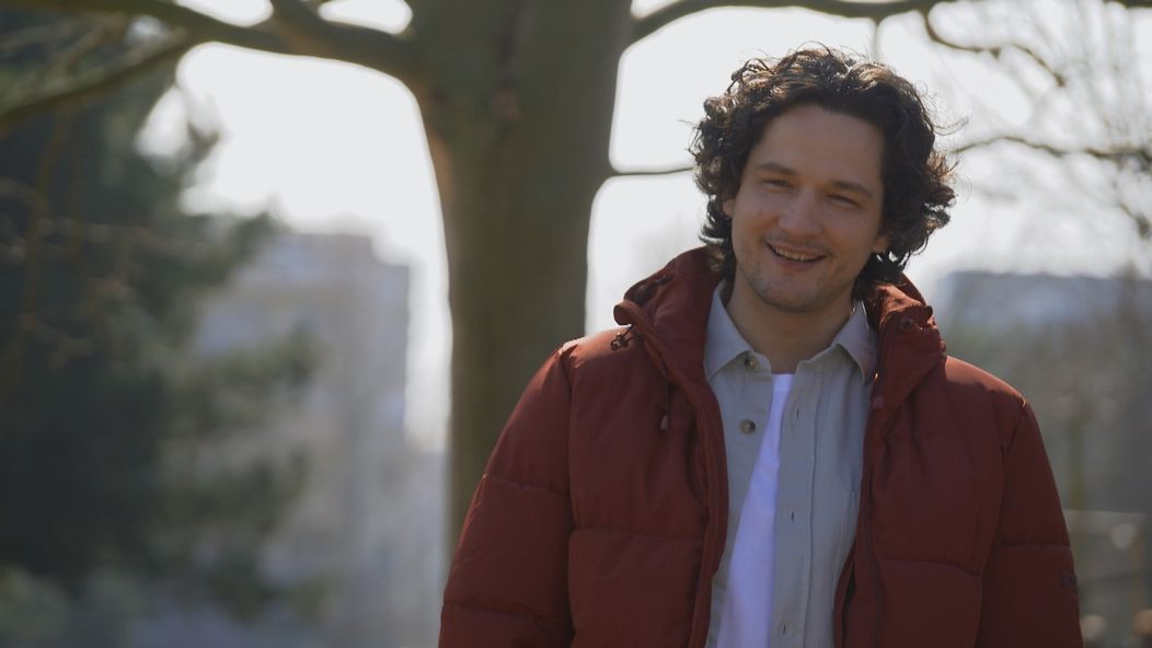 Petrin nápadník.