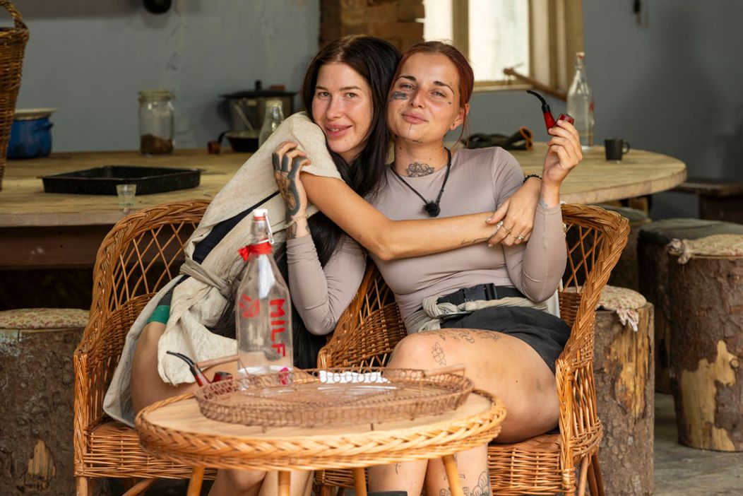 33. deň na statku, z banditov sú už farmári