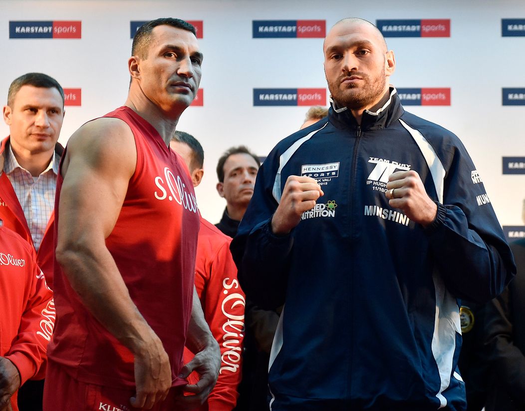 Váženie pred duelom Kličko-Fury.