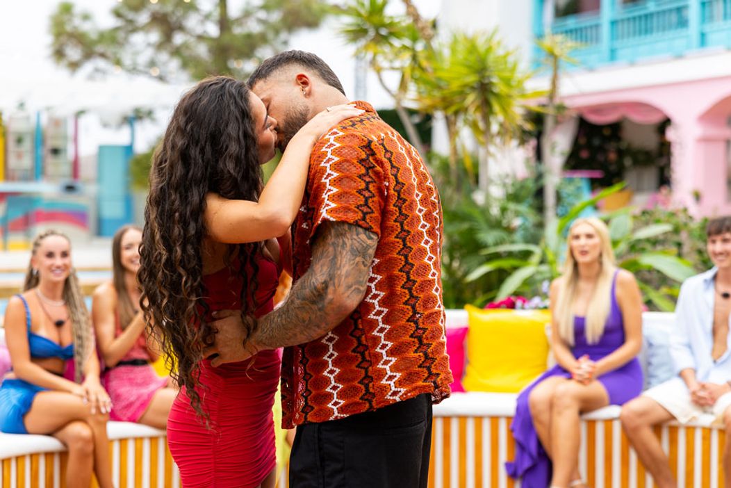 Love island 6 - 1. epizóda