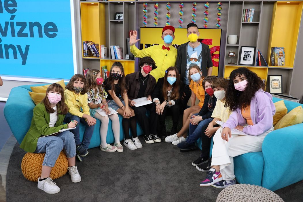 Miro Jaroš a deti z Oteckov v Teleráne