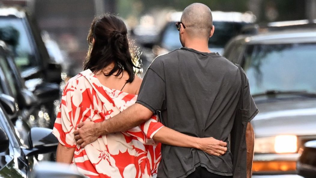 Katie Holmes a Jason Bard Yarmosky tvoria pár.