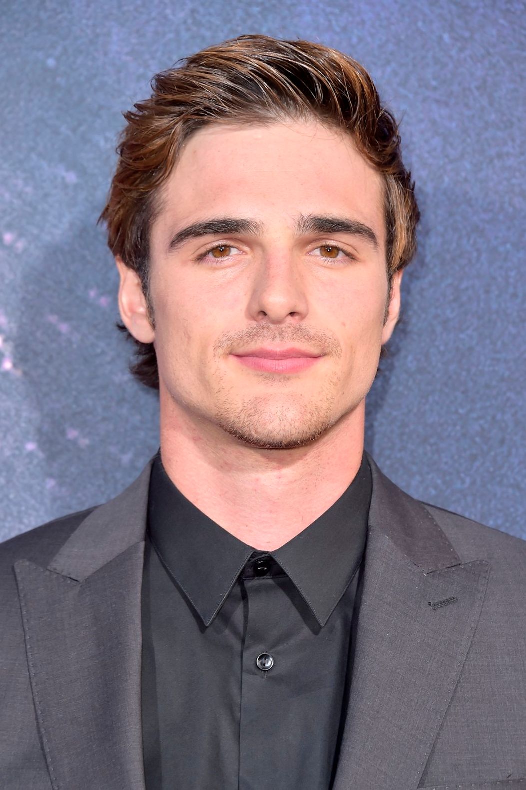 Jacob Elordi ako Nate Jacobs v seriáli Euphoria.