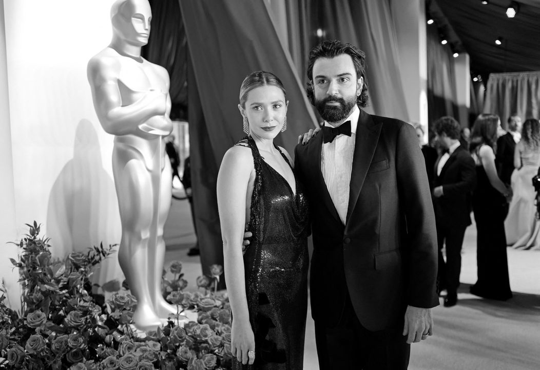 Elizabeth Olsen a Robbie Arnett sa stali rodičmi