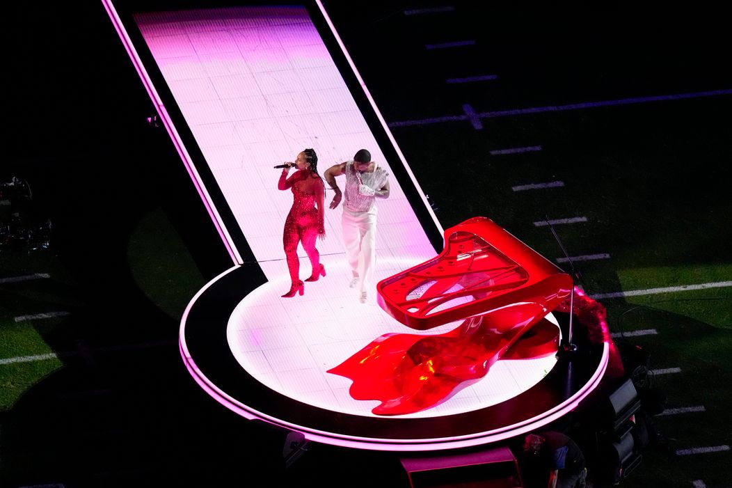 Usher ovládol Halftime Show