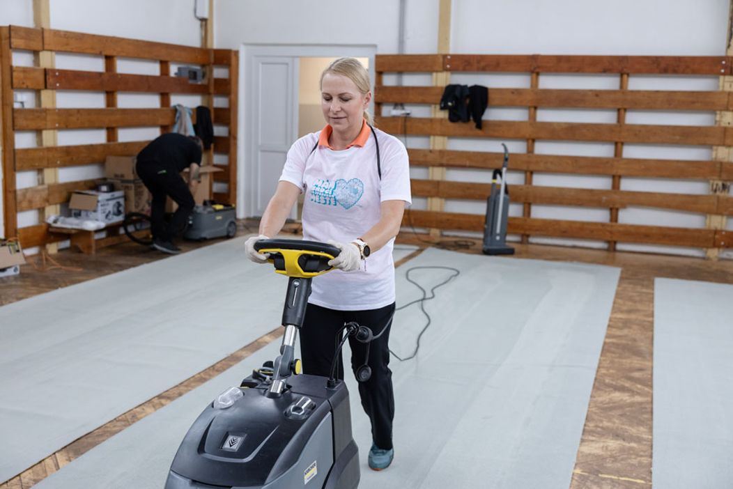 Týždeň pre budúcnosť: Markíza na dobrovoľníckej akcii Naše mesto na ZŠ v Stupave