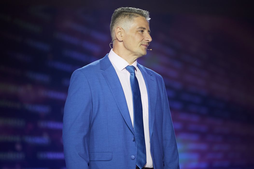 Pavol Kudroč počas galavečera Extrémnych premien.