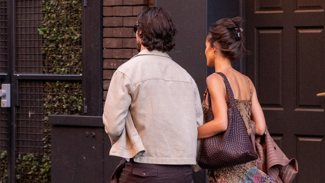 Ben Barnes a Aubrey Cleland sa zosobášili. 