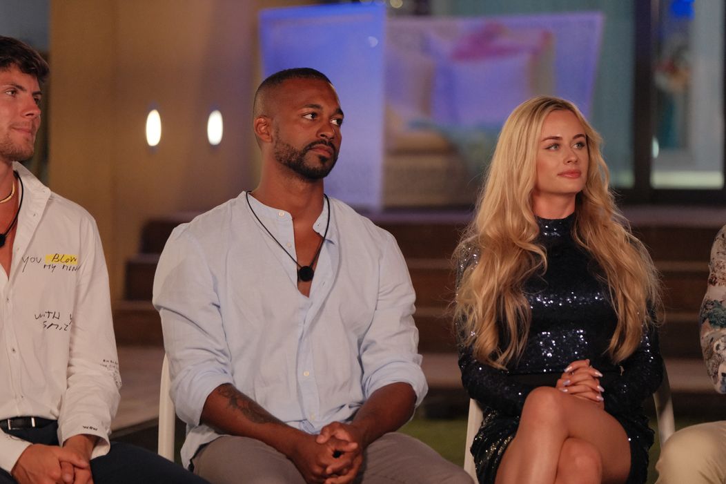 Coupling v Casa Amor a následnýb recoupling vo vile rozbil jeden z najstabilnejších párov Love Islandu.