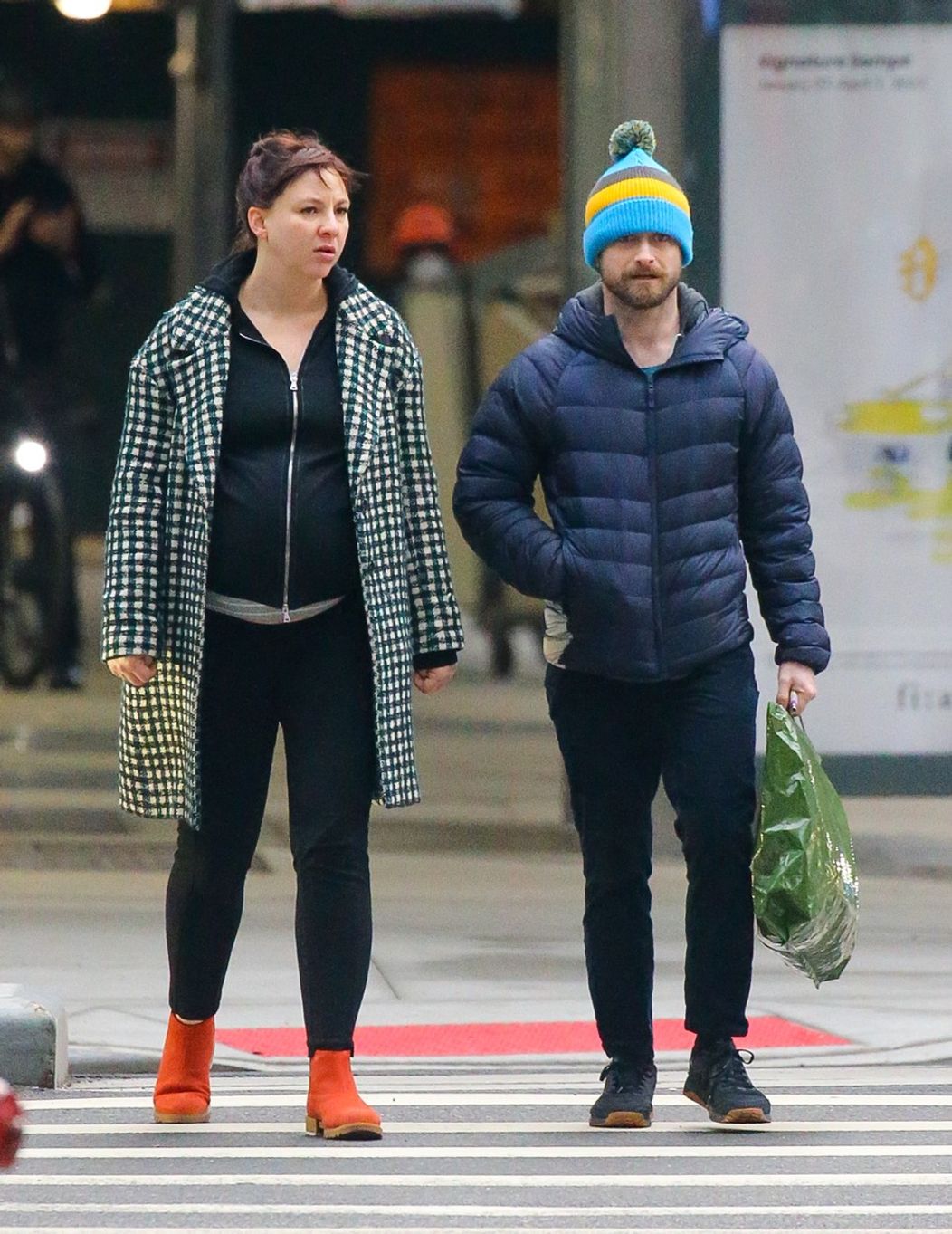 Erin Darke a Daniel Radcliffe v uliciach New Yorku