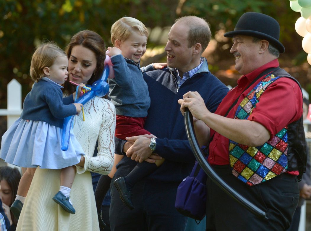 Princ George a princezná Charlotte