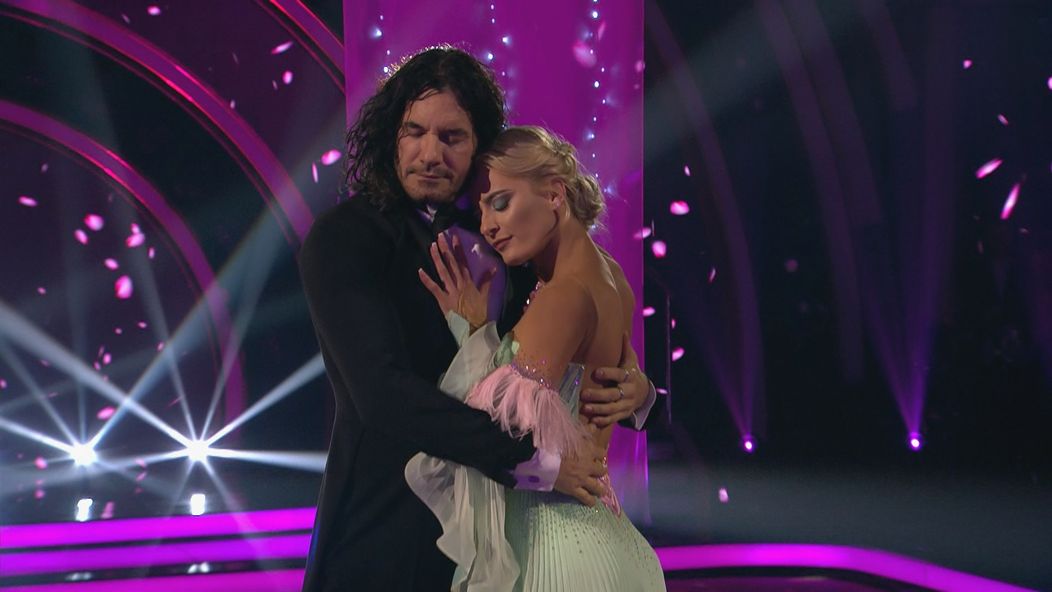 Mario Cimarro  a Vanesa Indrová – Viedenský valčík