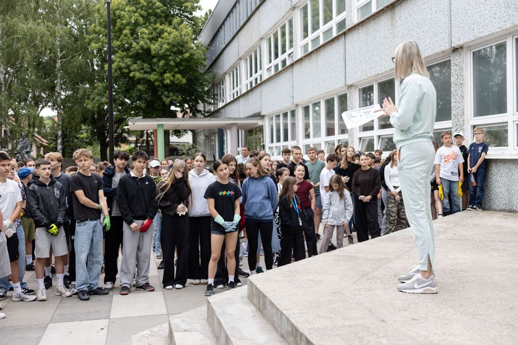 Týždeň pre budúcnosť: Markíza na dobrovoľníckej akcii Naše mesto na ZŠ v Stupave
