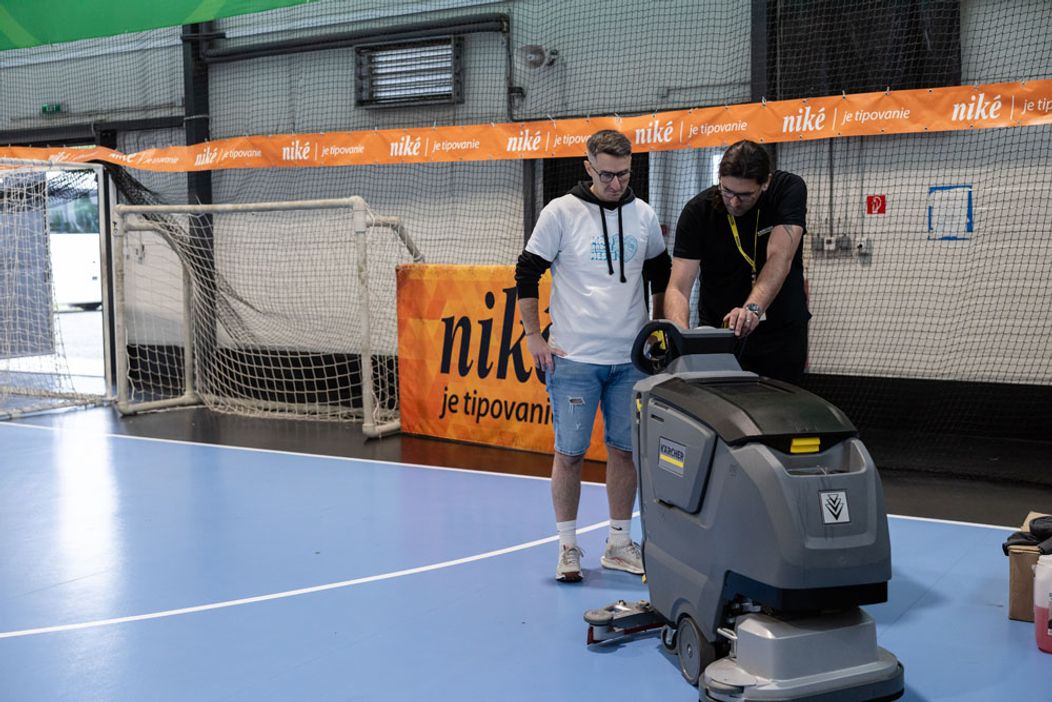 Týždeň pre budúcnosť: Markíza na dobrovoľníckej akcii Naše mesto na ZŠ v Stupave