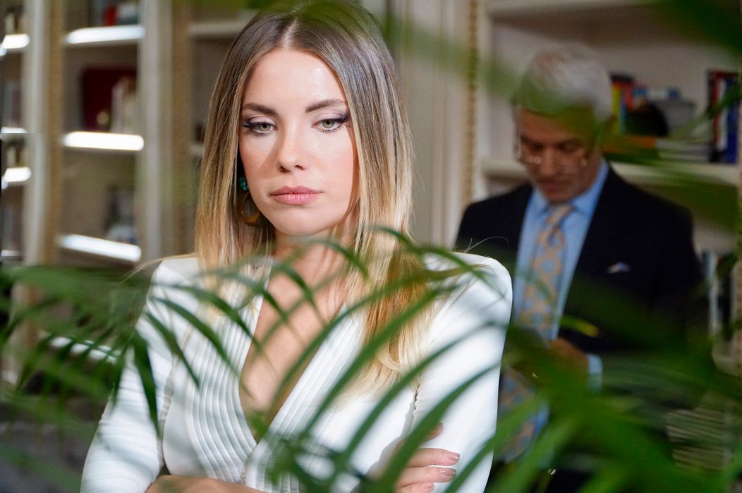 Eda Ece ako Yıldız v seriáli Zakázané ovocie