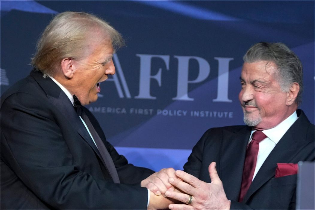Trump vymenoval Sylvestera Stallonea, Jona Voighta a Mela Gibsona za svojich osobitných veľvyslancov