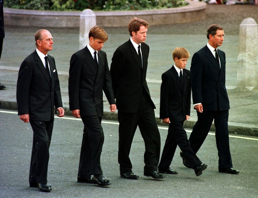 William a Harry na pohrebe princeznej Diany.