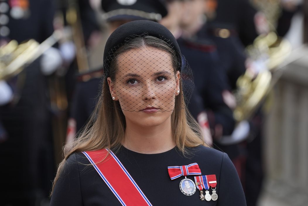 Nórsky kráľ Haakon VIII. zložil prísahu. Kráľovná chýbala