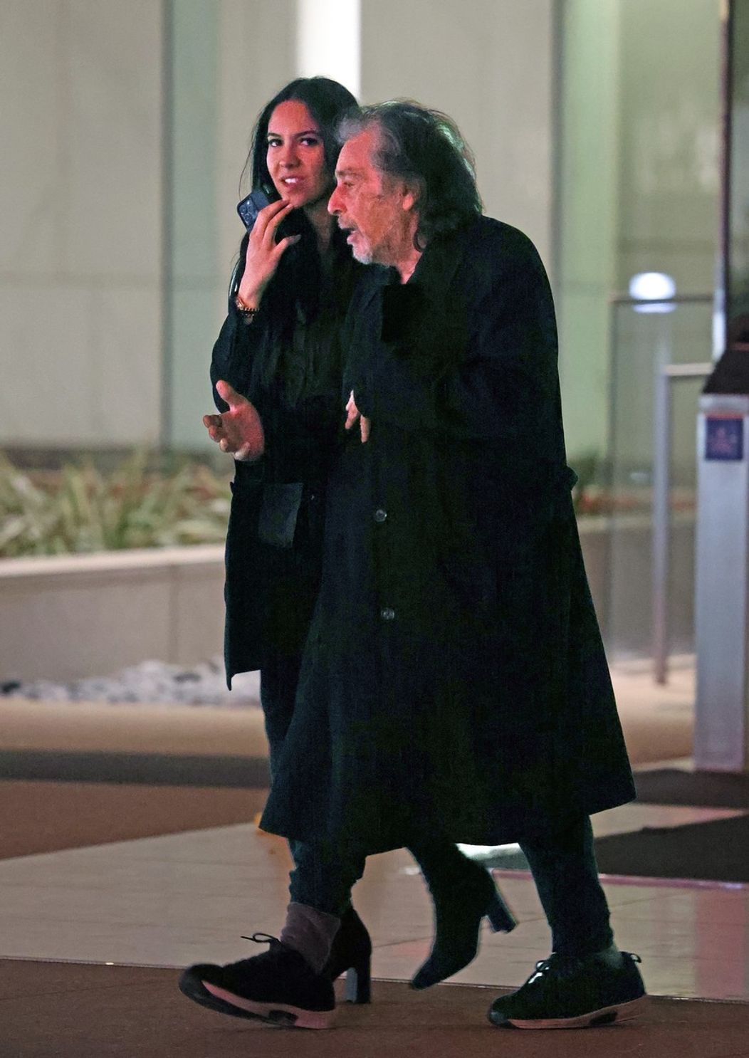 Al Pacino (83) má syna s o 53 rokov mladšou Noor Alfallah.