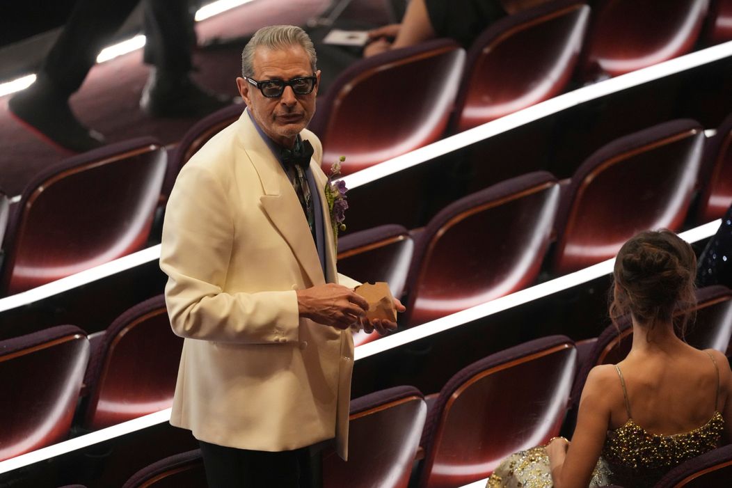 Jeff Goldblum na 97. ročníku Oscarov