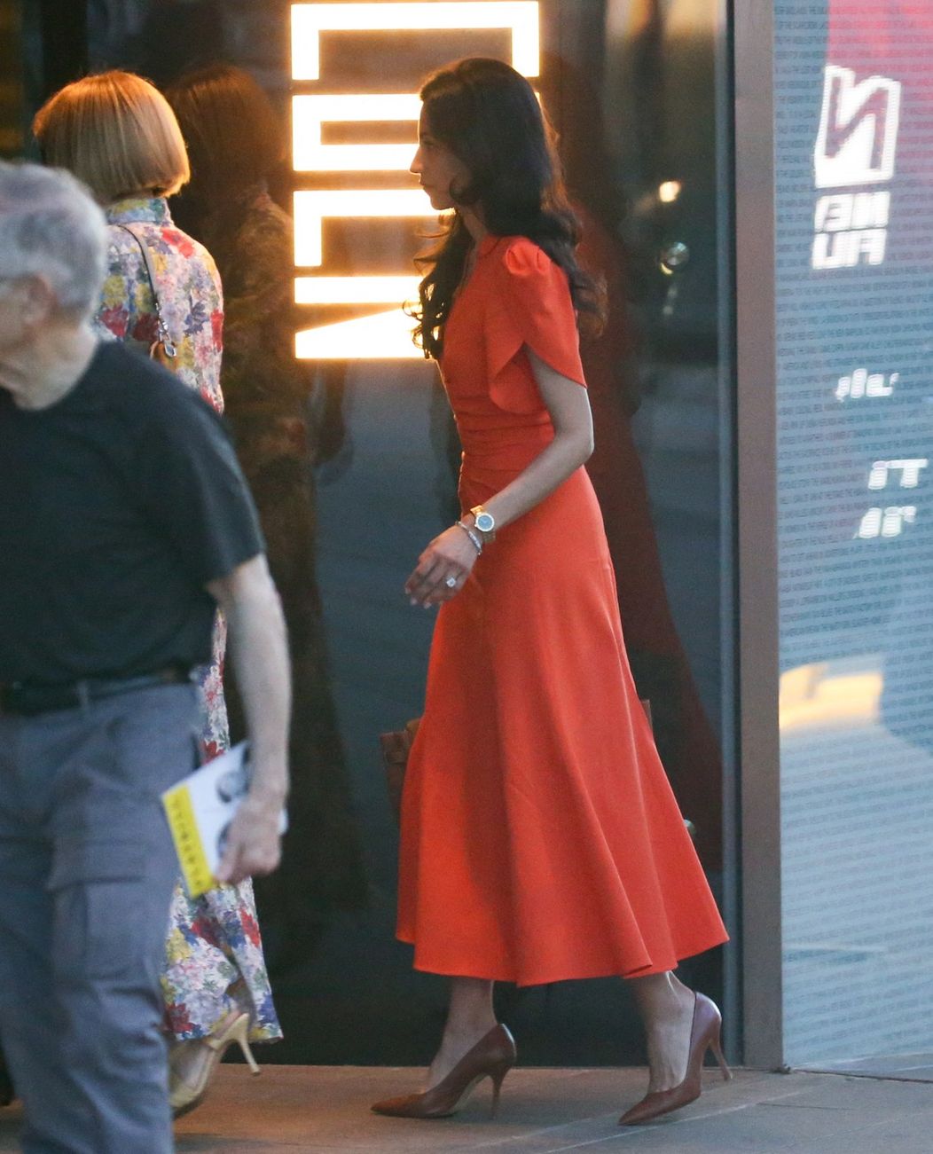 Huma Abedin a Alex Soros sa zasnúbili, prsteň je veľkolepý