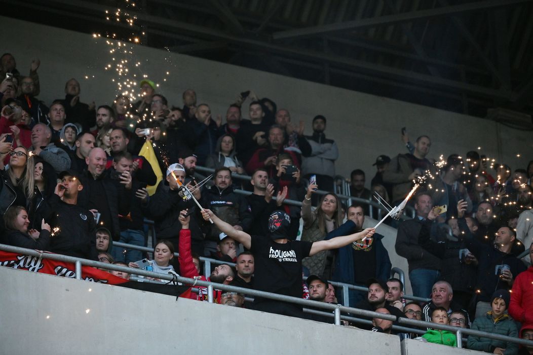 Do neba a do pekla: Spartak Trnava