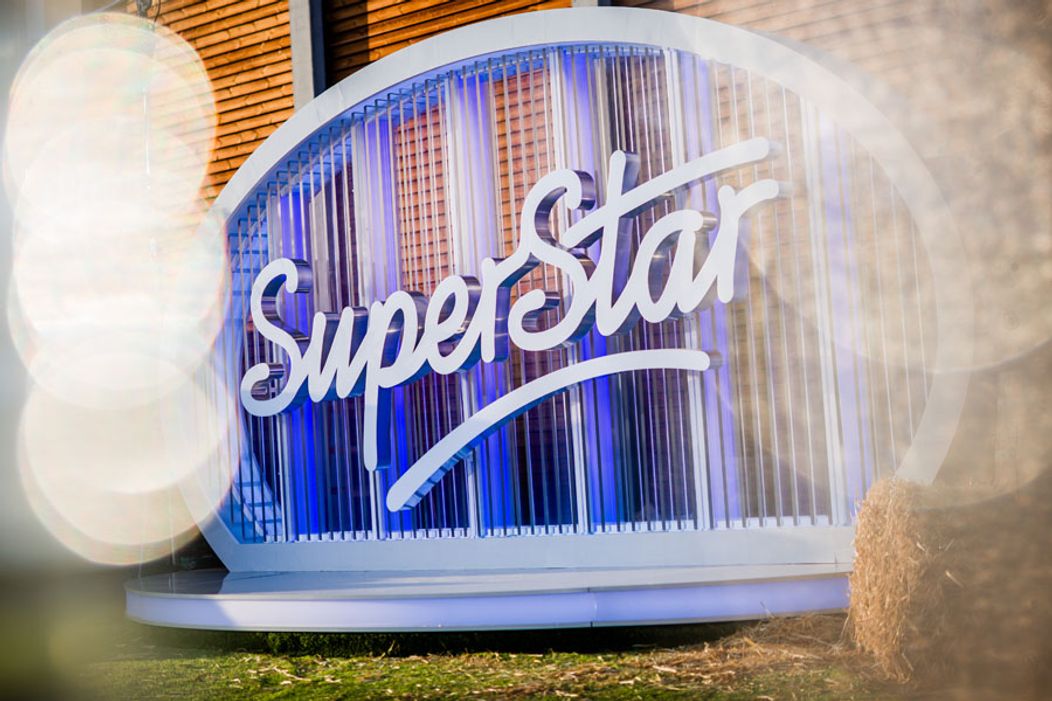1. SuperVýber SuperStar