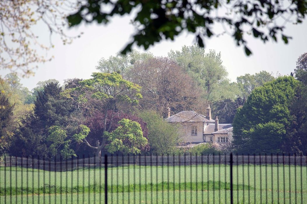 Harry a Meghan sa musia definitívne odsťahovať z Frogmore Cottage