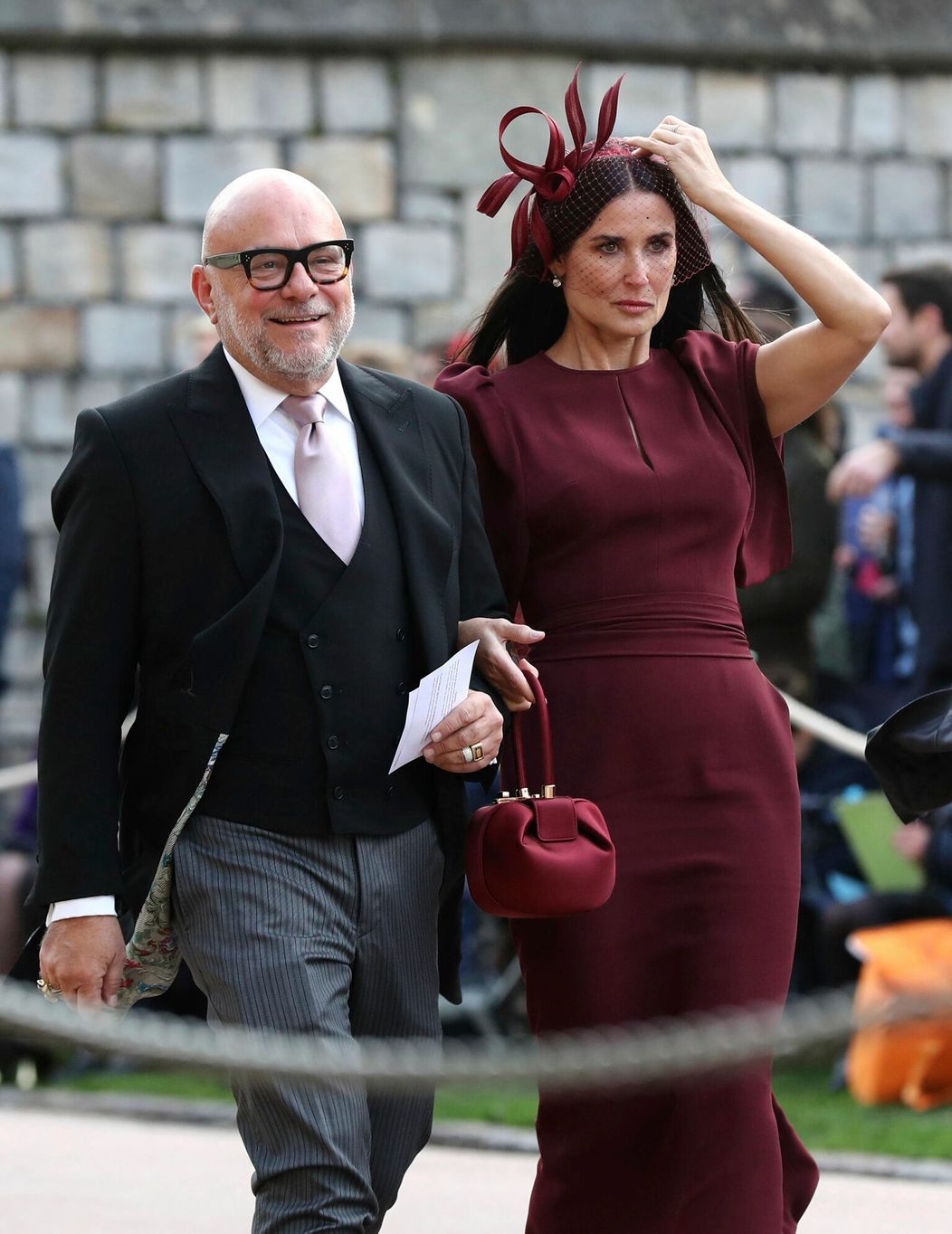 Demi Moore na kráľovskej svadbe.