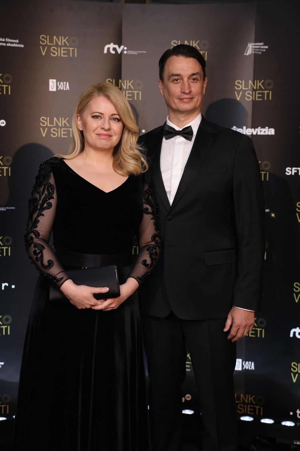 Slnko v sieti