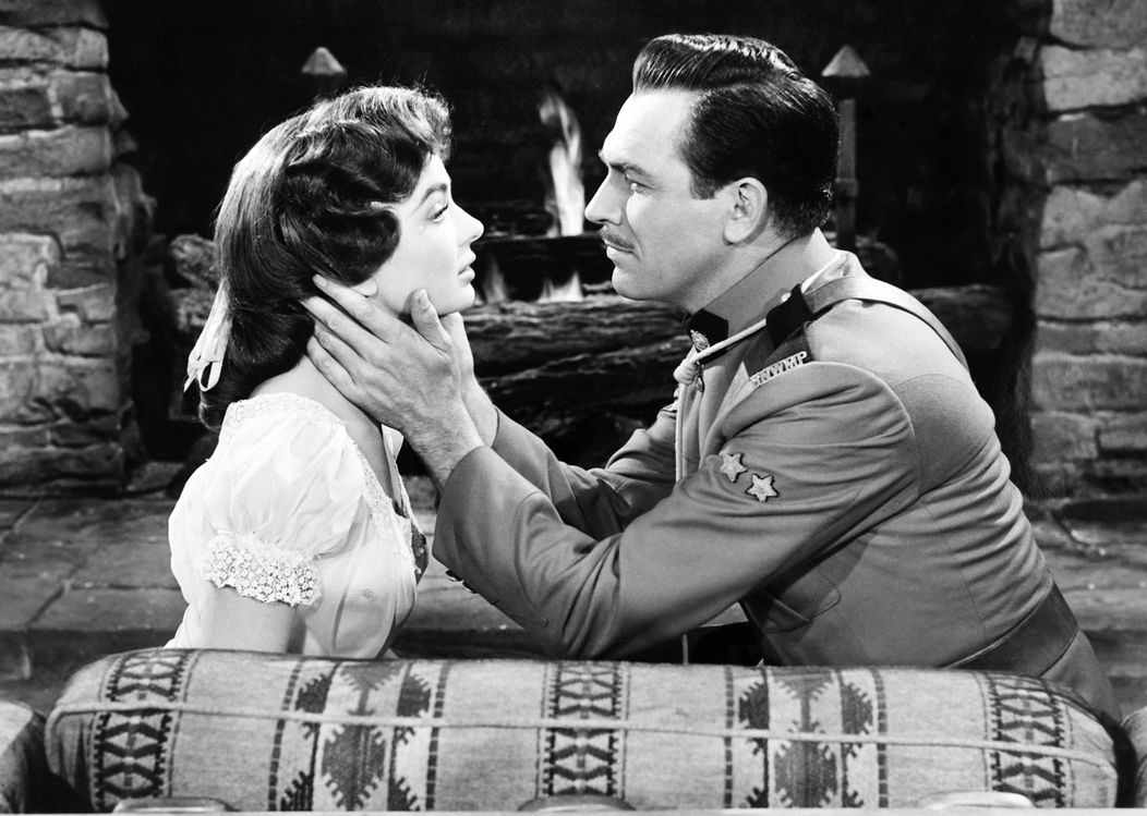 Ann Blyth vo filme Rose Mary. 