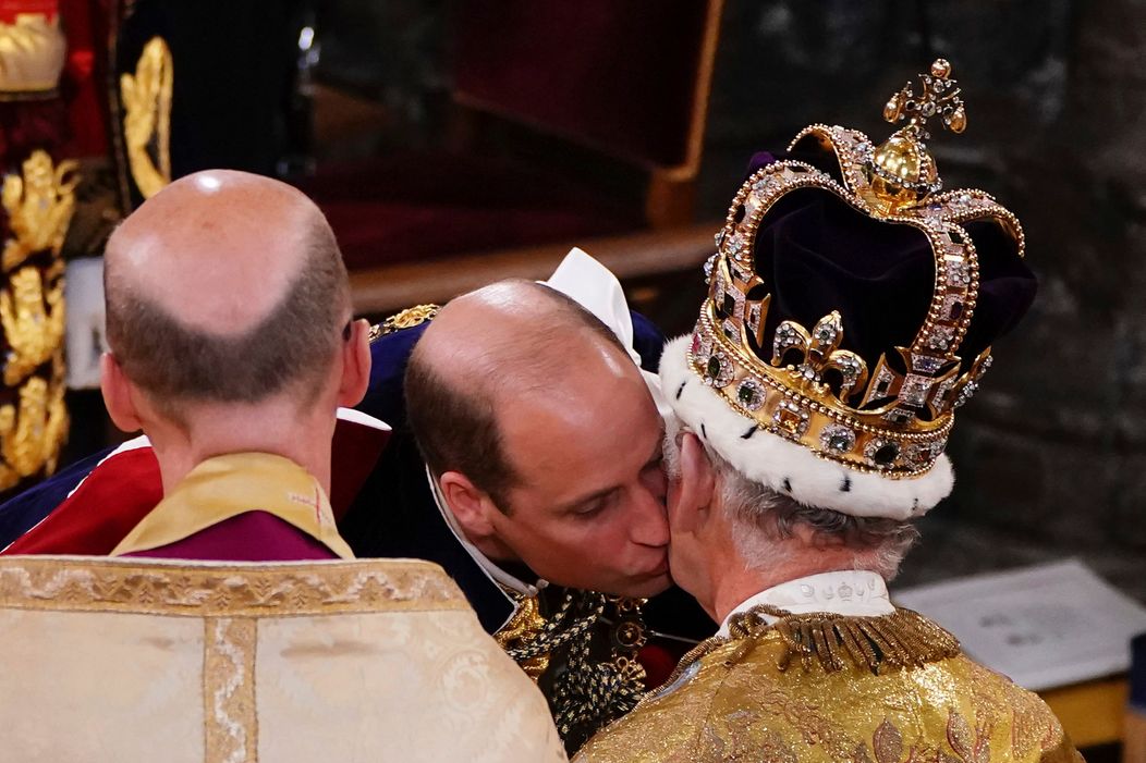 Princ William na korunovácii svojho otca, kráľa Karola III.