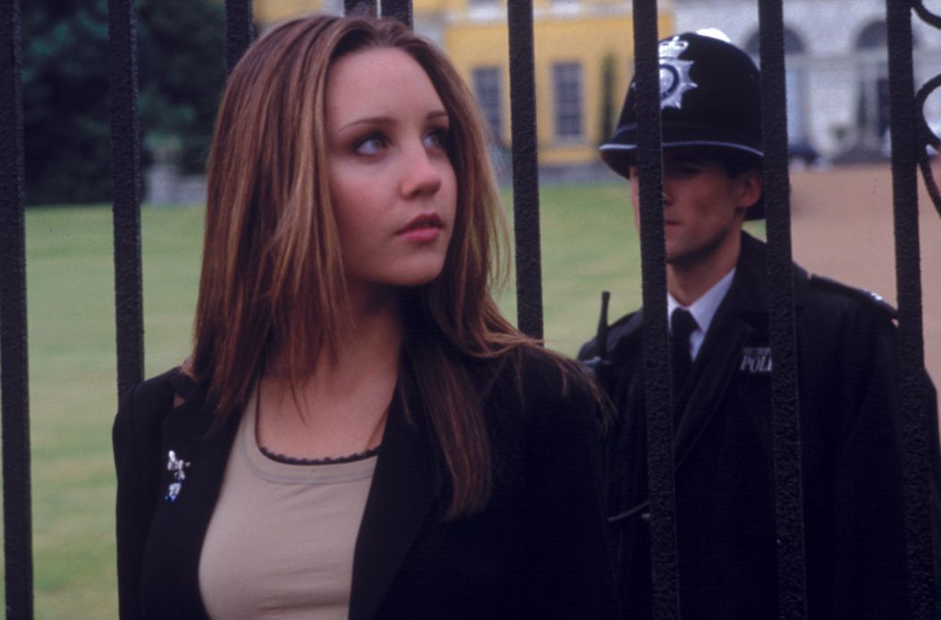 Amanda Bynes vo filme Čo to dievča chce?