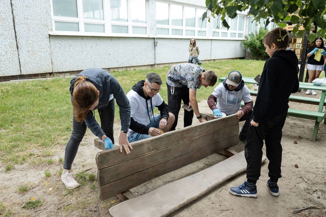 Týždeň pre budúcnosť: Markíza na dobrovoľníckej akcii Naše mesto na ZŠ v Stupave
