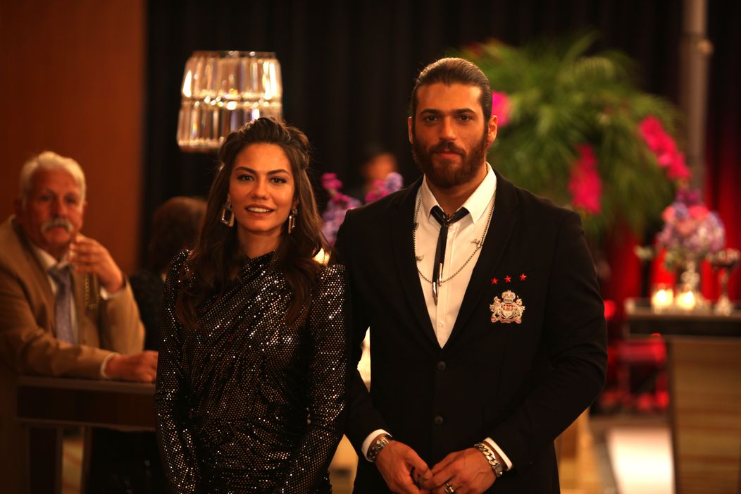 Can Yaman v seriáli S hlavou v oblakoch
