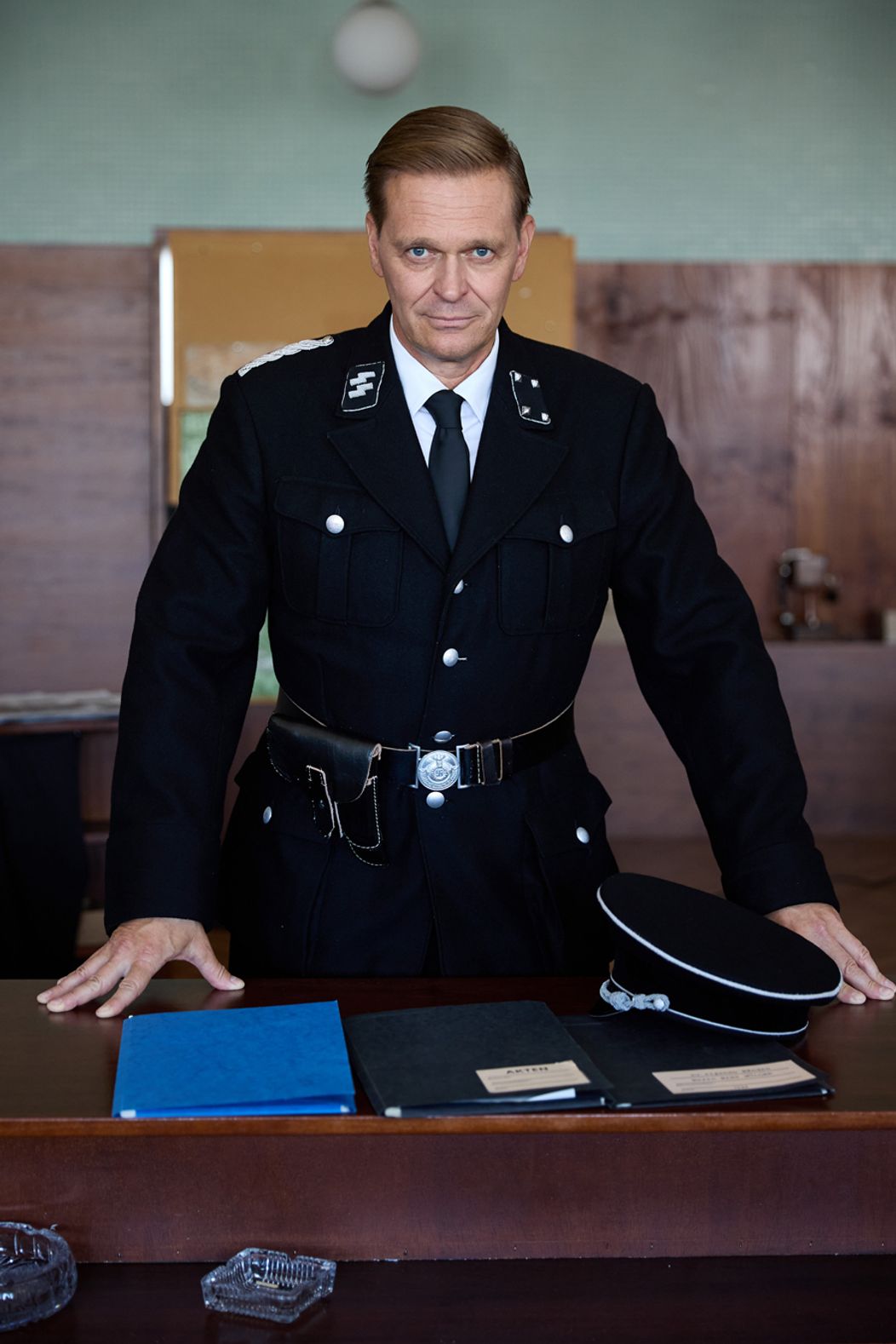 Martin Nikodým ako Hans Müller v Dunaji.