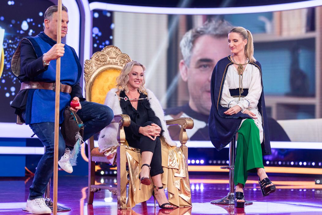 Monika Hilmerová v šou 2 na 1