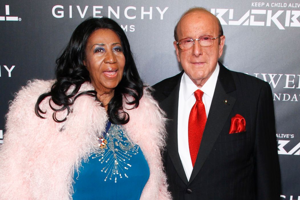 Zomrela hudobná legenda Clive Davis!