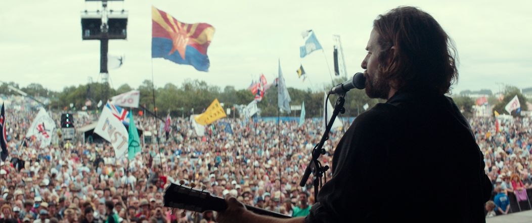 Záber z filmu Zrodila sa hviezda