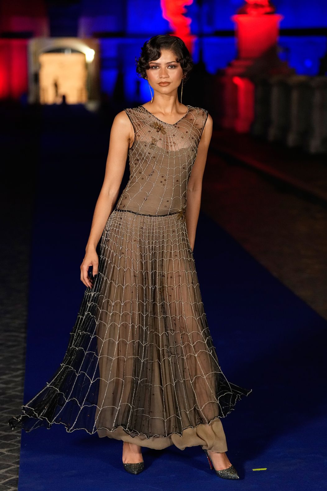 Zendaya opäť žiari na červenom koberci.