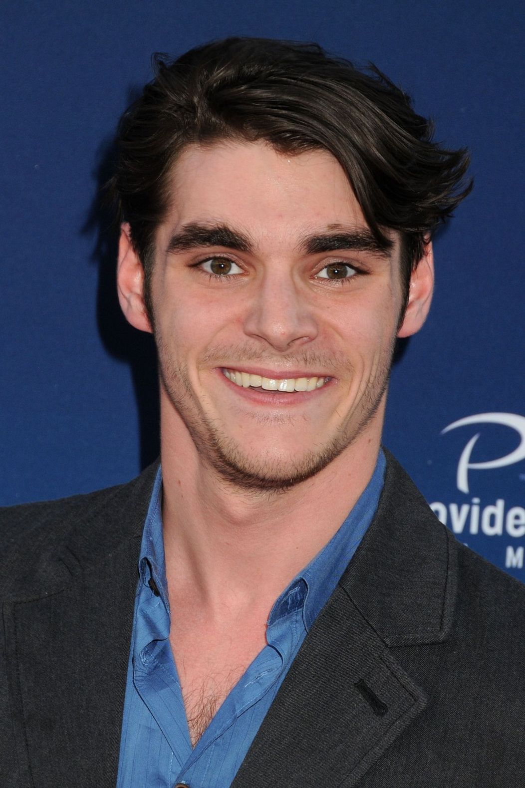 Zomrel herec z populárneho seriálu Breaking Bad RJ Mitte
