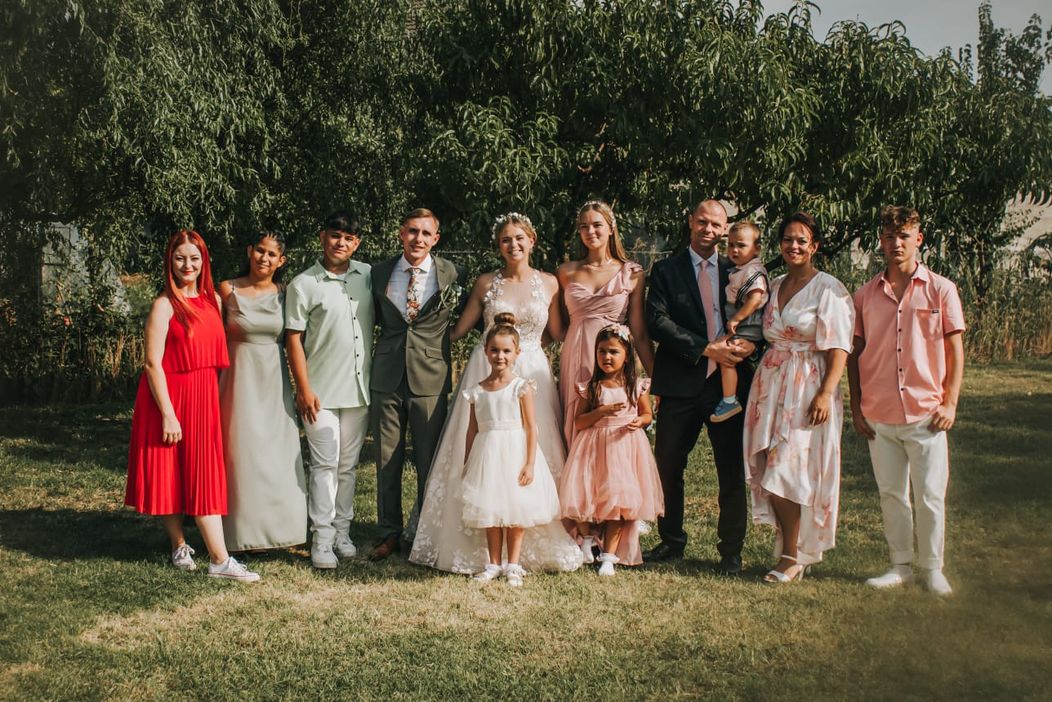 Zuzka s Edkom vydali najstaršiu dcéru Zuzanu a vychutnali si krásnu svadbu.