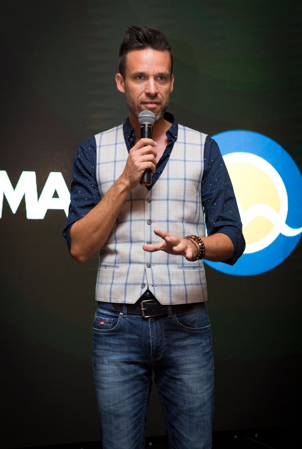 Známe tváre sa stretli na media party