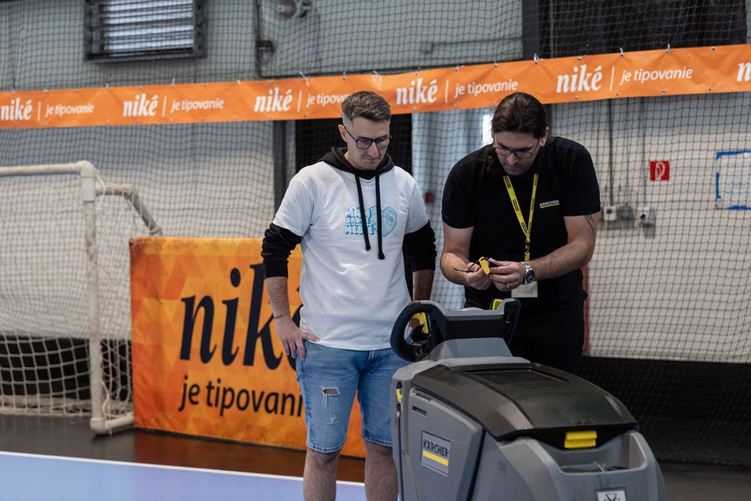 Týždeň pre budúcnosť: Markíza na dobrovoľníckej akcii Naše mesto na ZŠ v Stupave