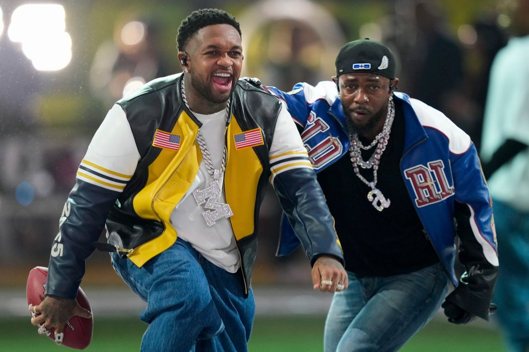 Kendrick Lamar počas Halftime Show